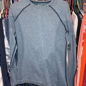 Figs Salta Seamless Longsleeve Underscrub, size medium